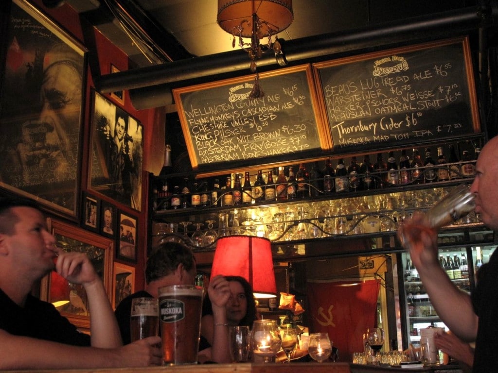 Castro’s Lounge: A Beer Bar in The Beaches