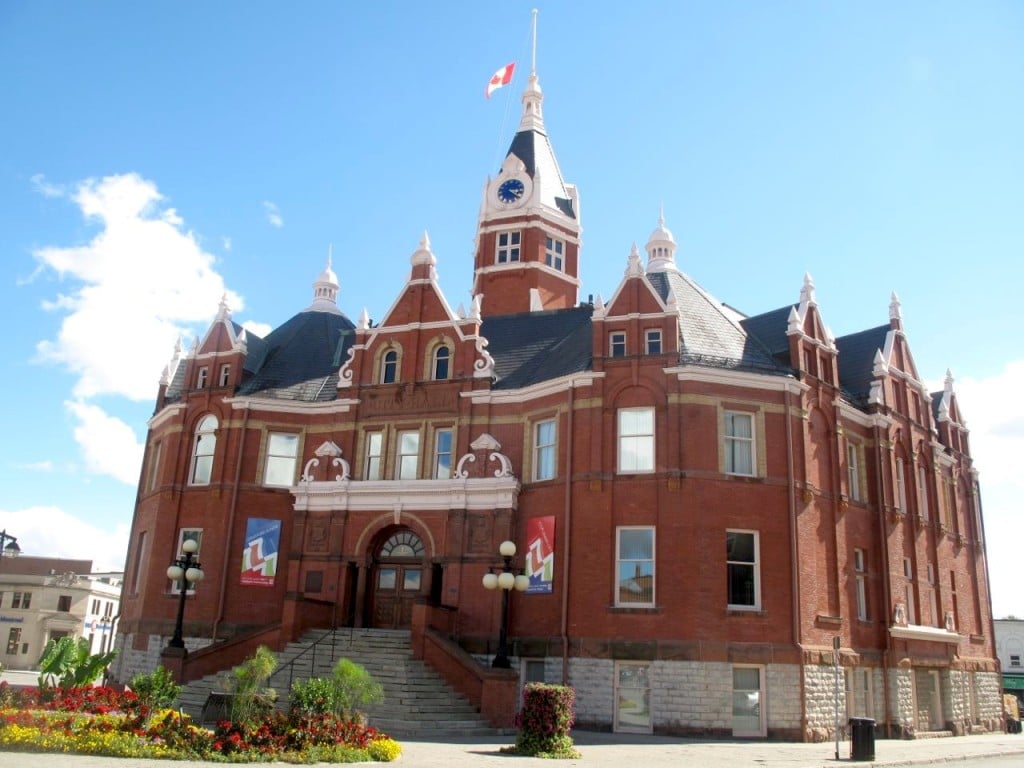 Travel to Stratford, Ontario