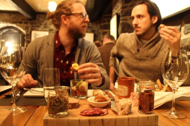 L’Auberge Saint-Gabriel Restaurant in Montreal