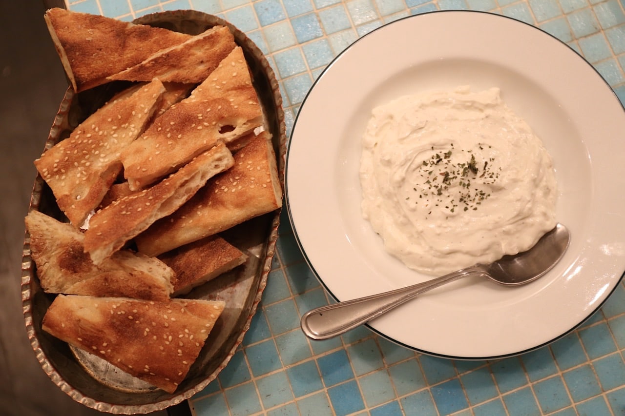 Banu Toronto: Mast O Moseer