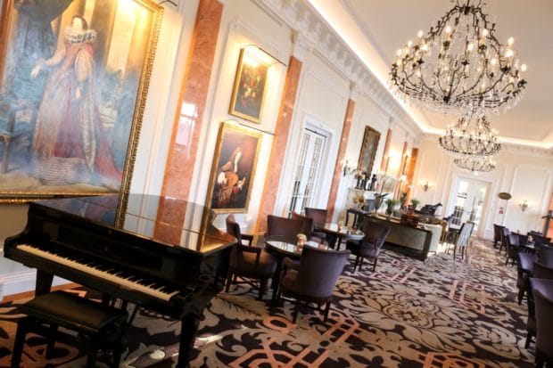 Burgenstock Resort: Luxury Hotel Near Lucerne