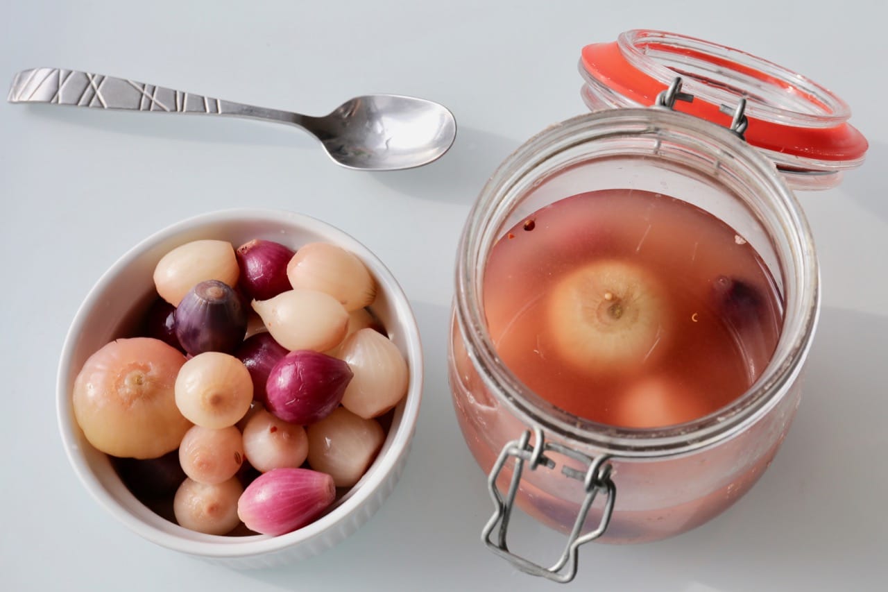 How to Make Fermented Onions | dobbernationLOVES