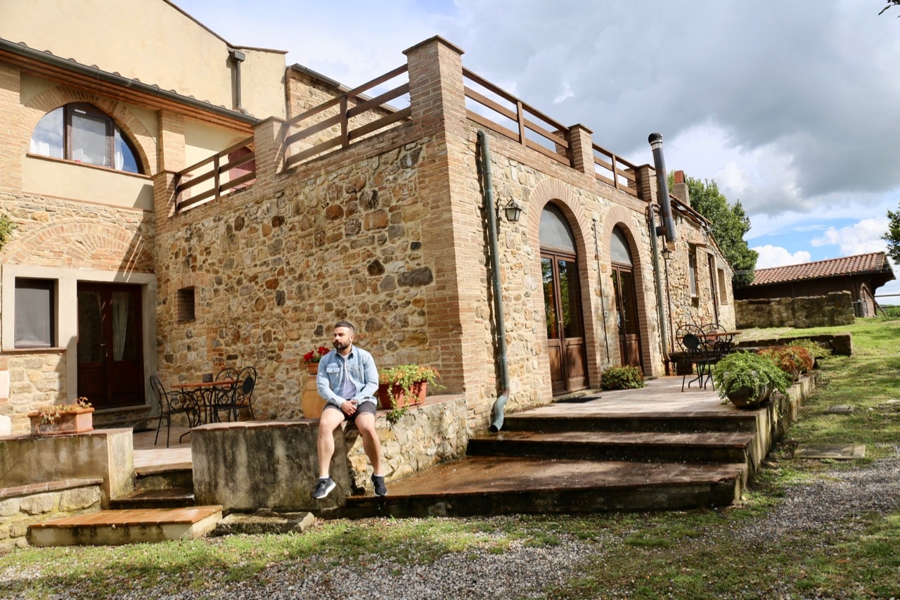 Accommodation at Agriturismo Volterra Fattoria Lischeto features pretty patios and balconies. 