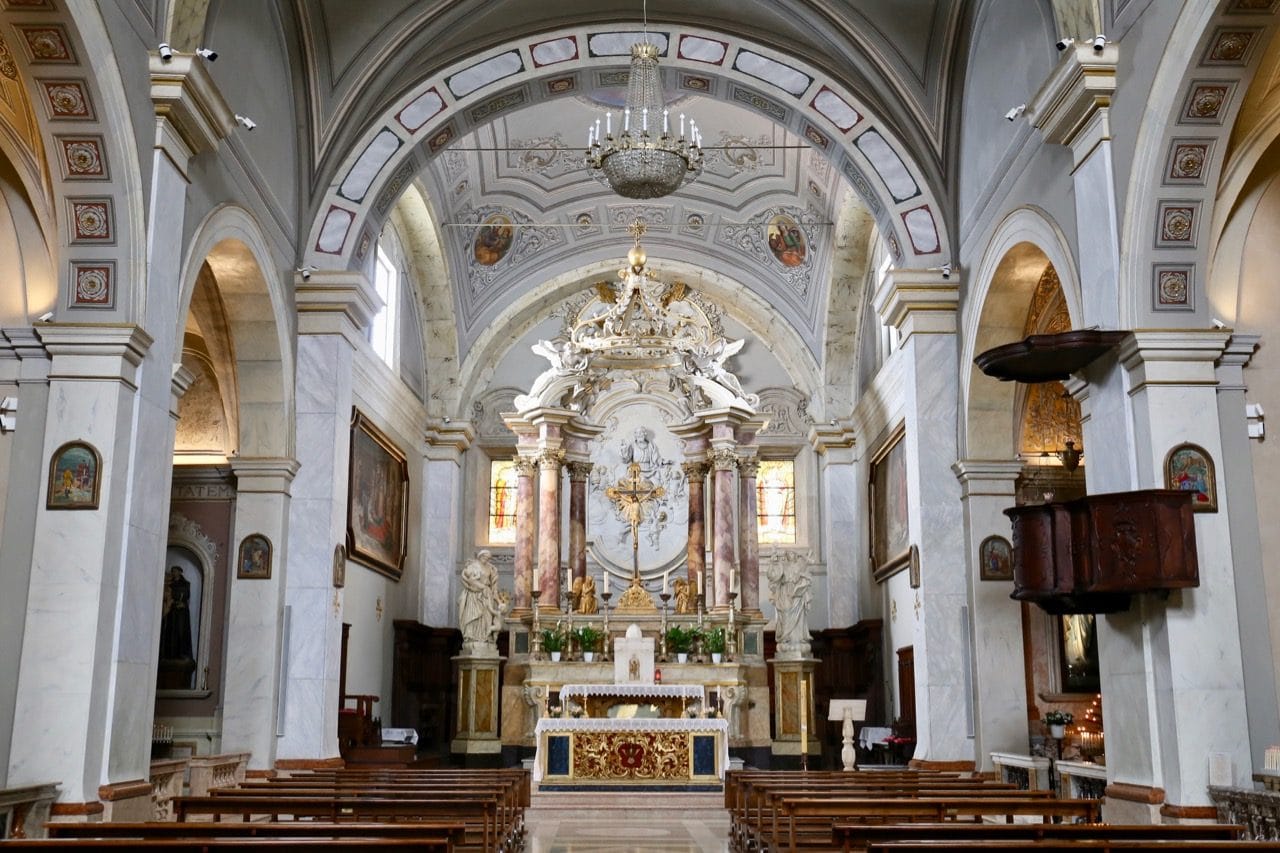 Pitligliano Cathedral offers an ornate and richly decorated interior.