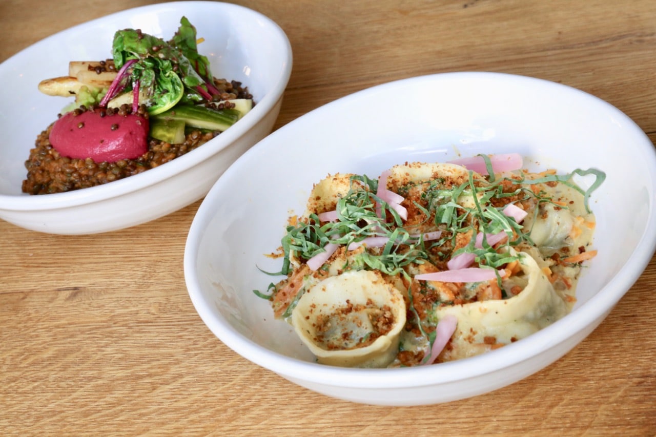 Looking for the best Berlin food for vegetarians? FREA gets creative with meat-free dishes.