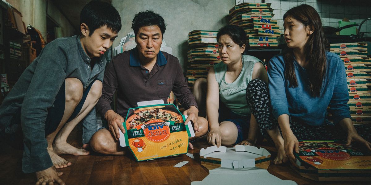 Parasite Film: A poor family in Seoul act as con artists by swindling a wealthy family.
