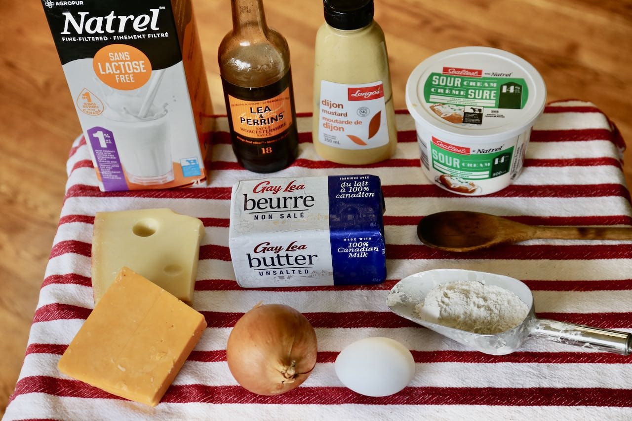 Ingredients you'll need to make Old School Cheese and Onion Pie.