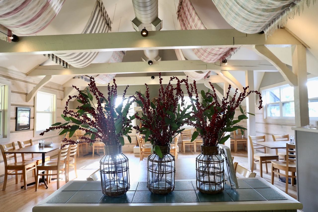 Restaurants in Muskoka: 2nd floor dining room at 3 Guys and a Stove in Huntsville.