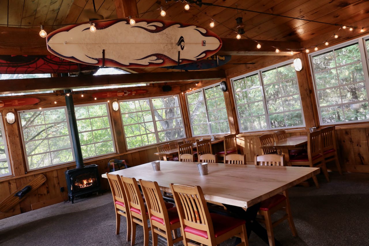 Port Carling Restaurants: Bass Lake RoadHouse is a popular pub in Foot's Bay.