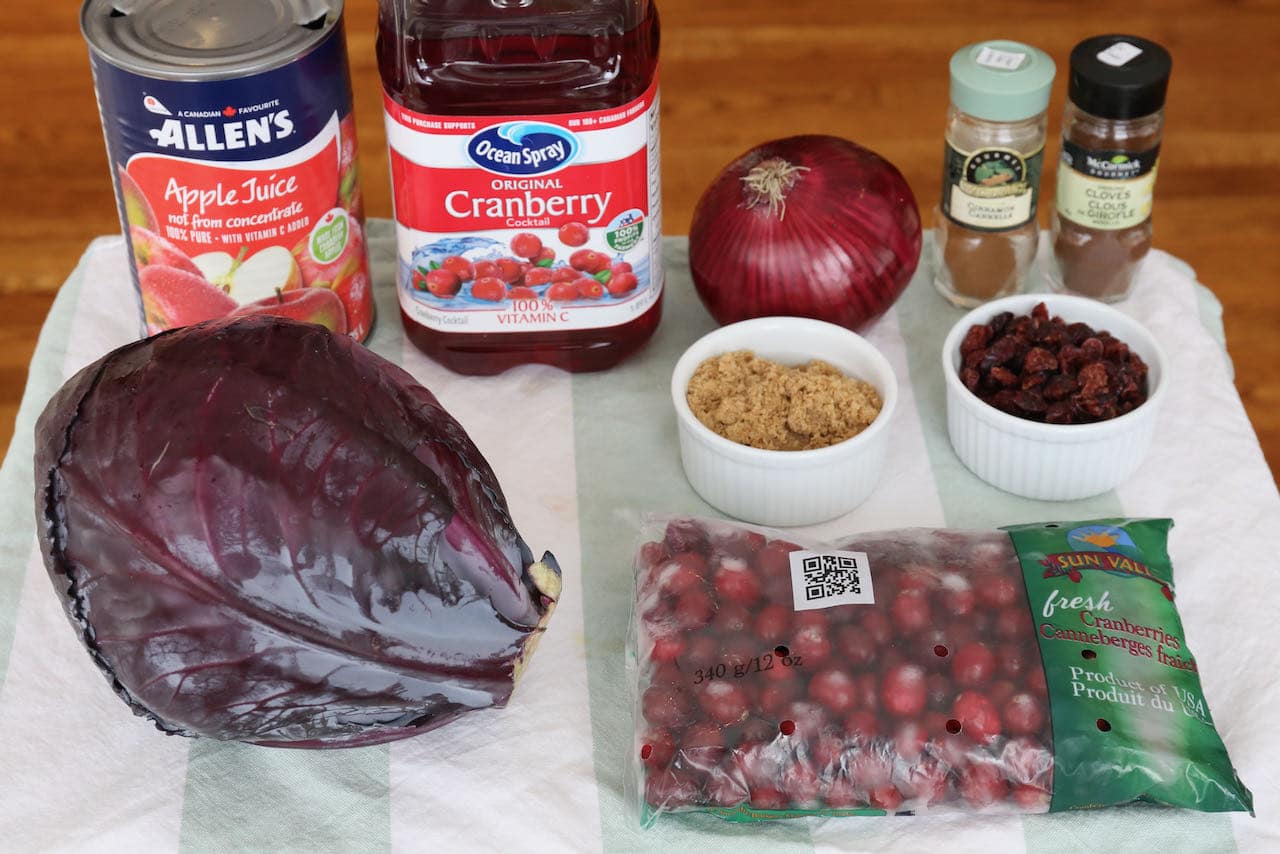 Homemade Red Cabbage with Cranberries recipe ingredients.