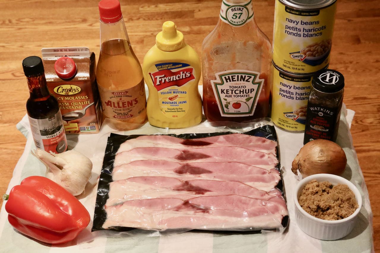 Easy Smoked Baked Beans recipe ingredients.