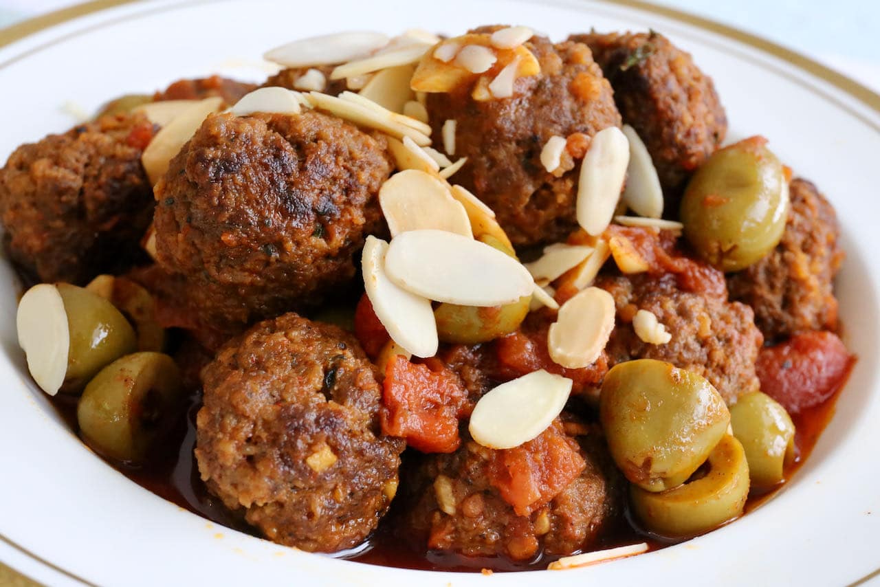 Now you're an expert on how to make the best homemade Smoky Albondigas Tapas Spanish Meatballs recipe!