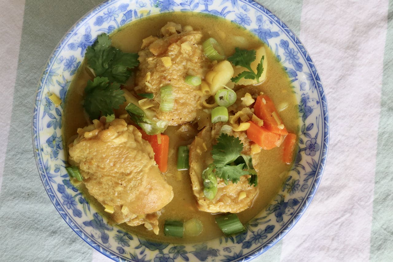 We love serving this healthy Vietnamese Curry with steamed rice or rice noodles. 