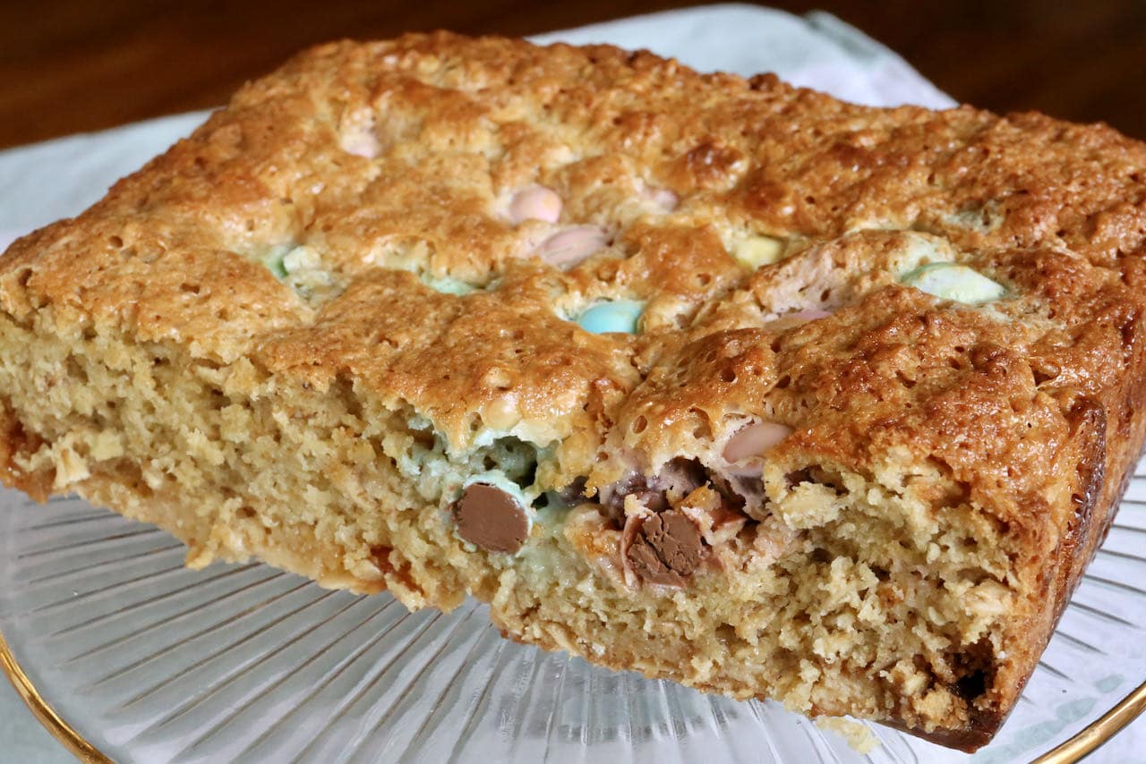 Once cooled slice the Mini Egg Cookie Bars into 2-inch squares. 