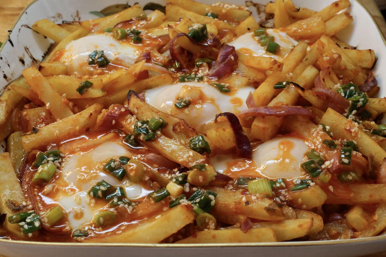 Baked Gochujang Eggs & Potato is our favourite Korean Breakfast recipe.