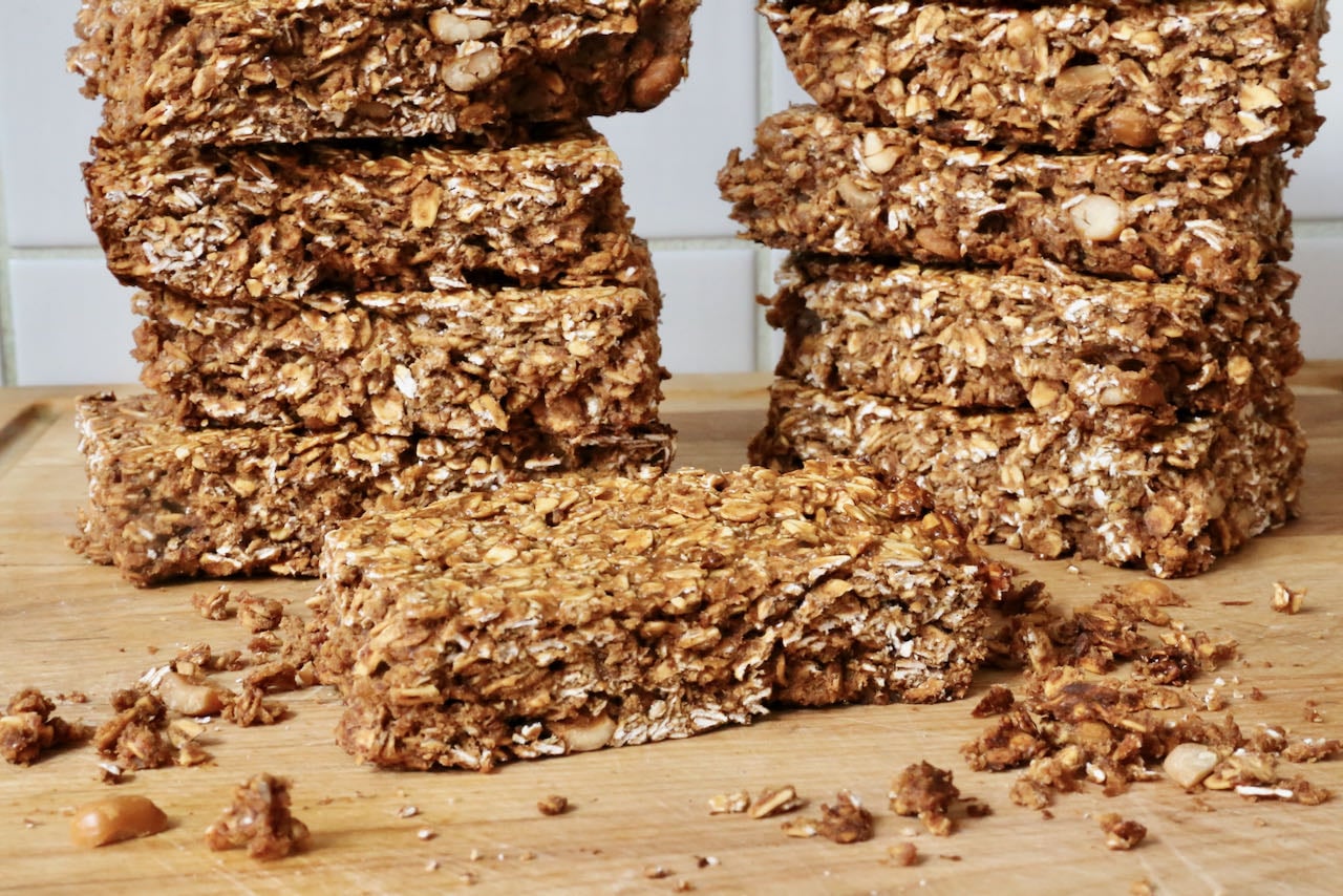 Dairy & Gluten Free Vegetarian Peanut Butter Flapjacks Recipe