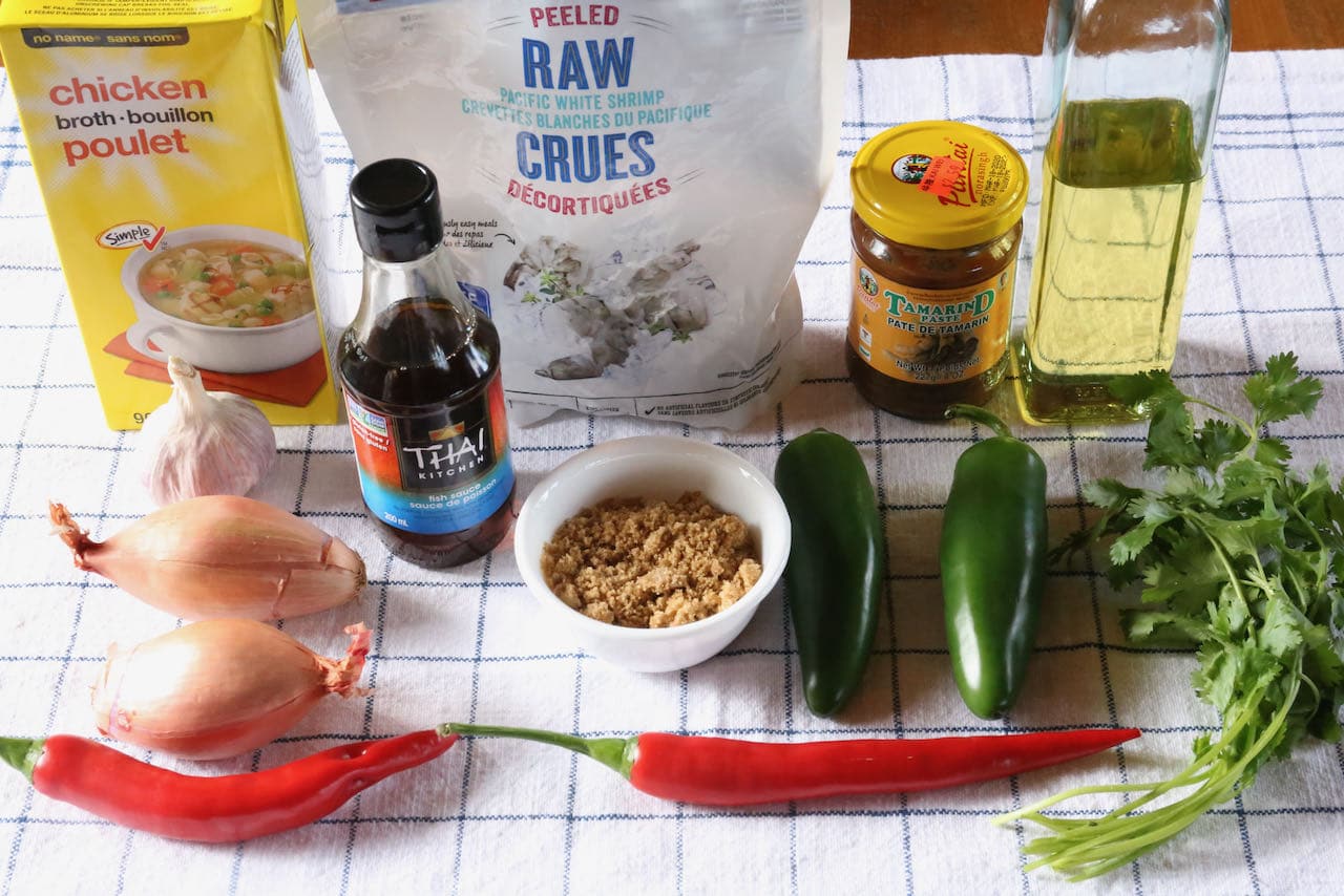 Traditional Thai Tamarind Prawn Curry recipe ingredients!