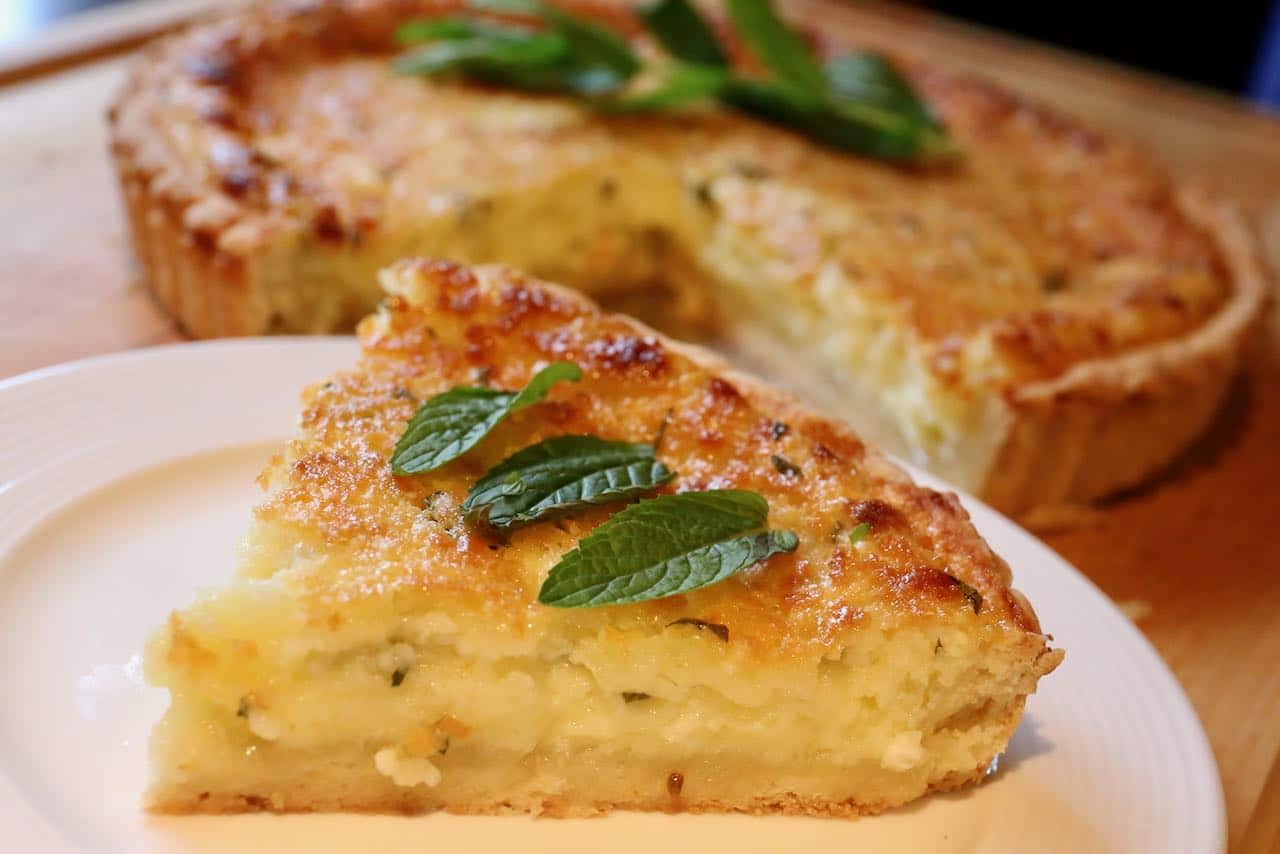 Now you're an expert on how to make a traditional Ibizan Flaó recipe!