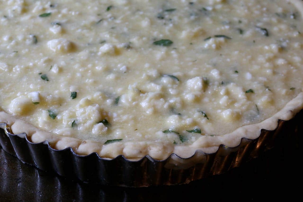 Bake Flaó in a fluted tart pan. 