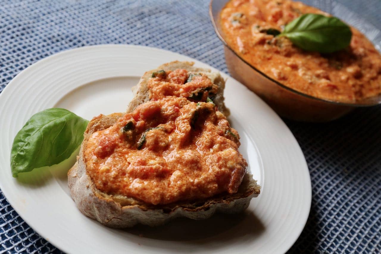 Creamy Vegetarian Strapatsada Greek Scrambled Eggs Recipe