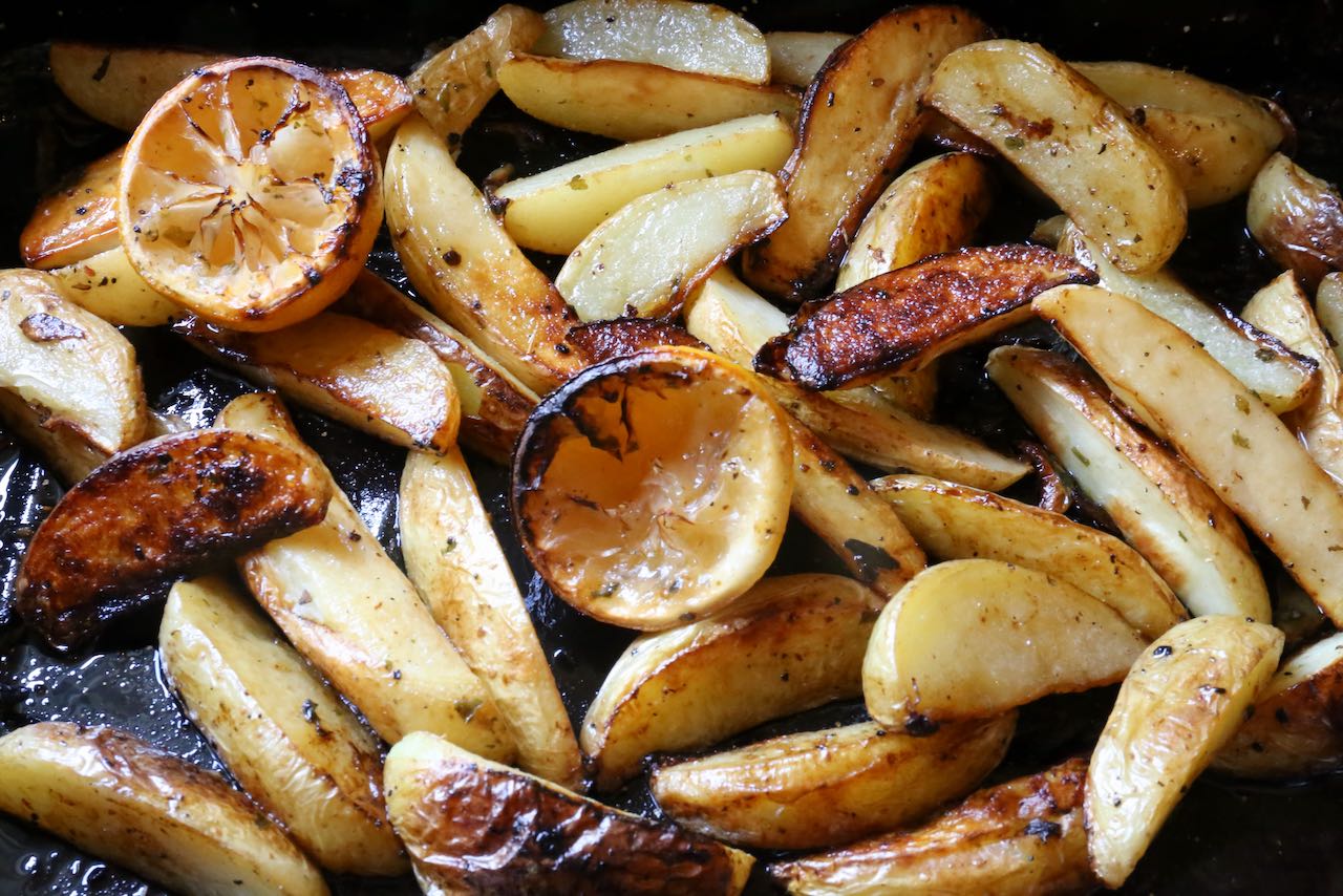 The best Cyprus Potatoes are browned and crispy on the outside and tender and moist on the inside.