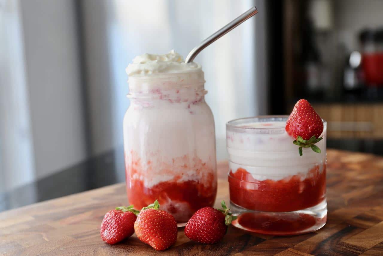 Korean Strawberry Milk can be served in cocktail glasses or mason jars. 