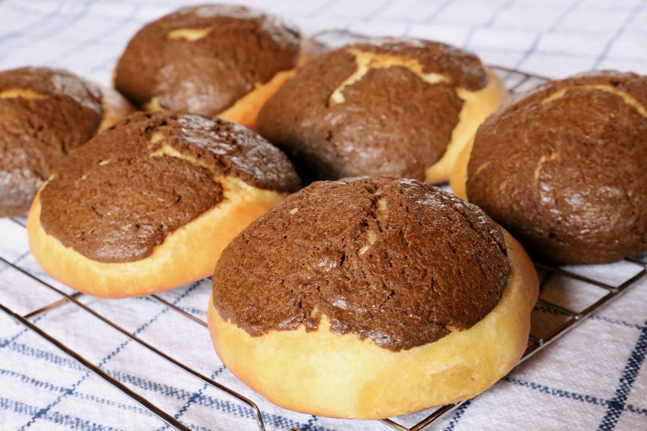 We love serving this Rotiboy recipe in the morning at breakfast with freshly brewed coffee.