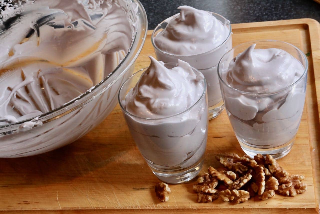 Serve this easy Turron de Vino recipe in glasses then chill in the fridge until ready to serve.