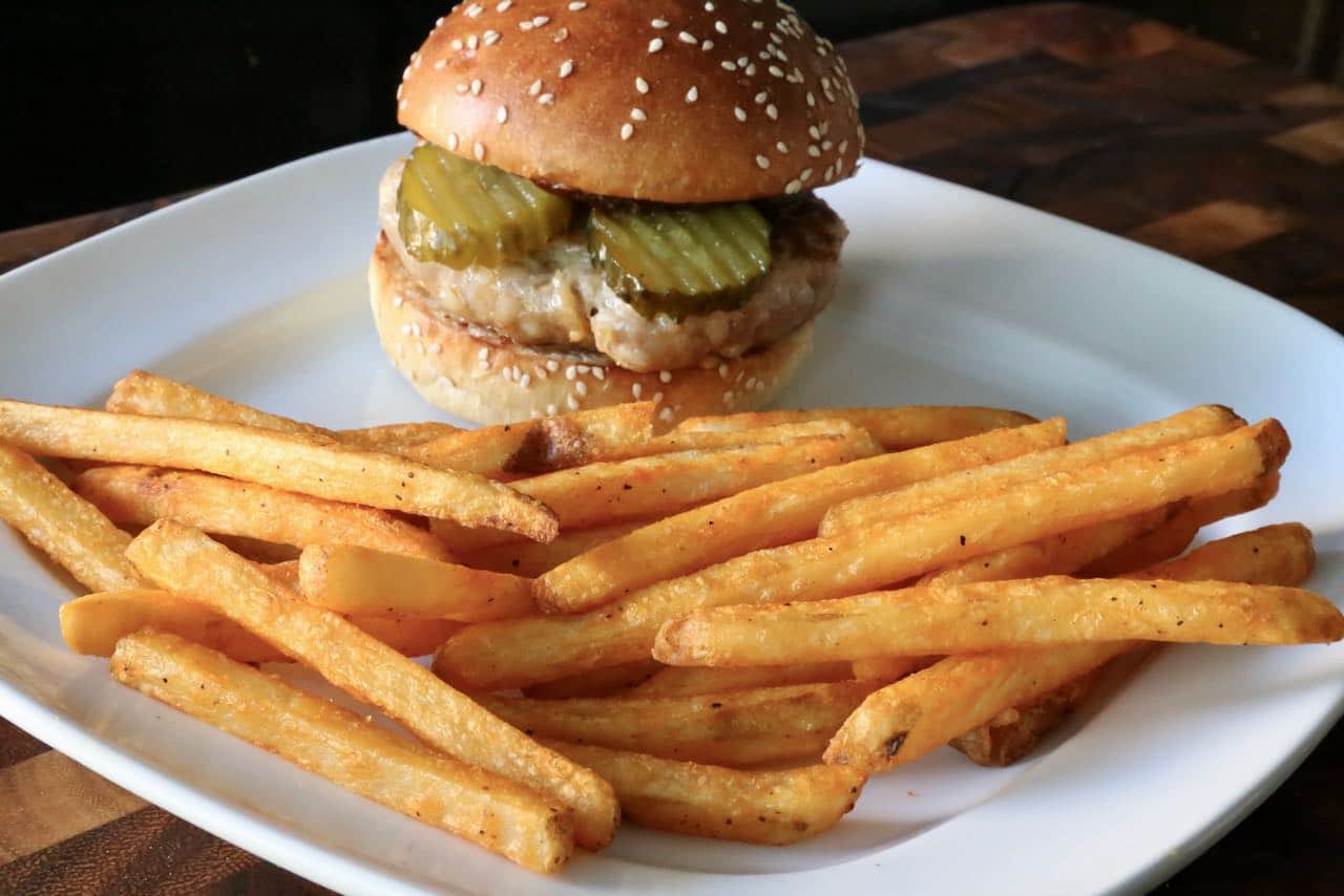 We love making air fryer frozen chips as a side dish for grilled burgers and sausages.