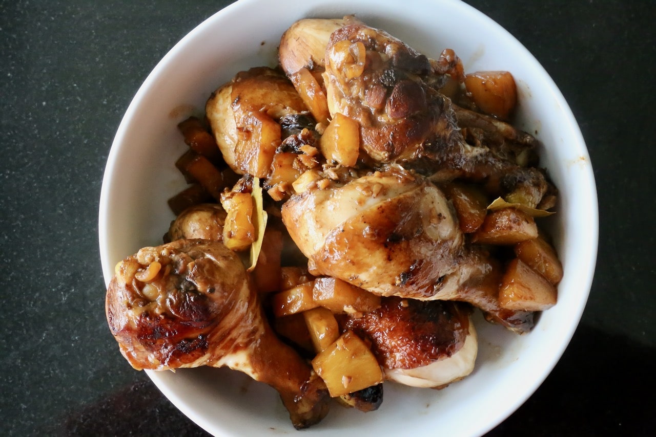 This tasty Filipino chicken recipe is prepared with drumsticks.