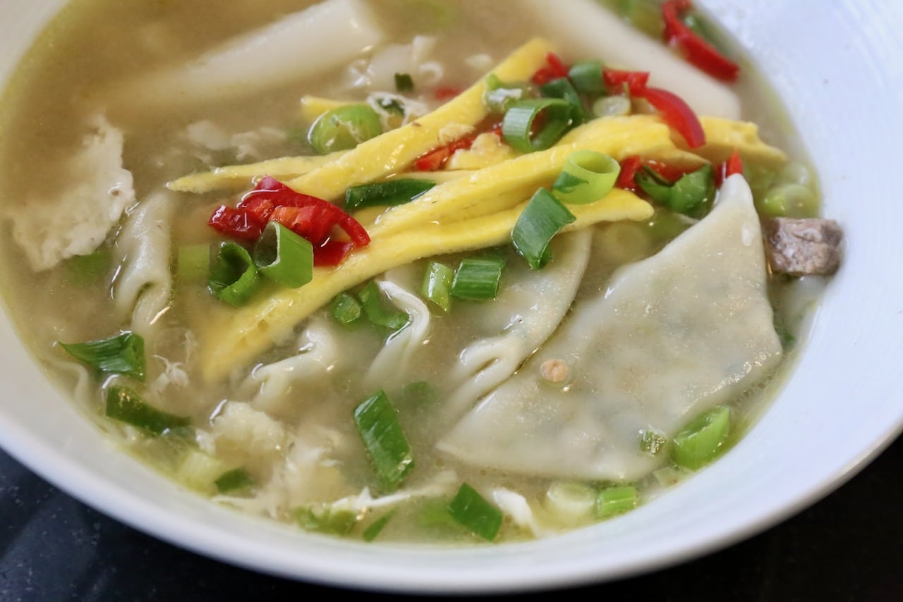 Tteok Mandu Guk Korean Rice Cake Dumpling Soup Photo Image.