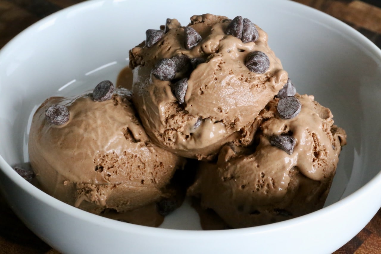 Double Chocolate Ice Cream Photo Image.