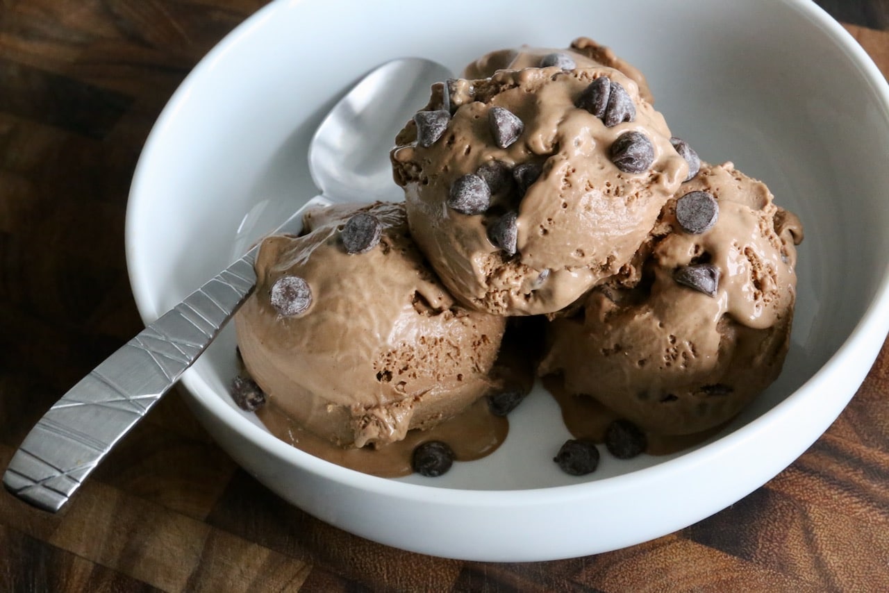 Chapman's Black Forest Ice Cream Sundae Recipe - dobbernationLOVES