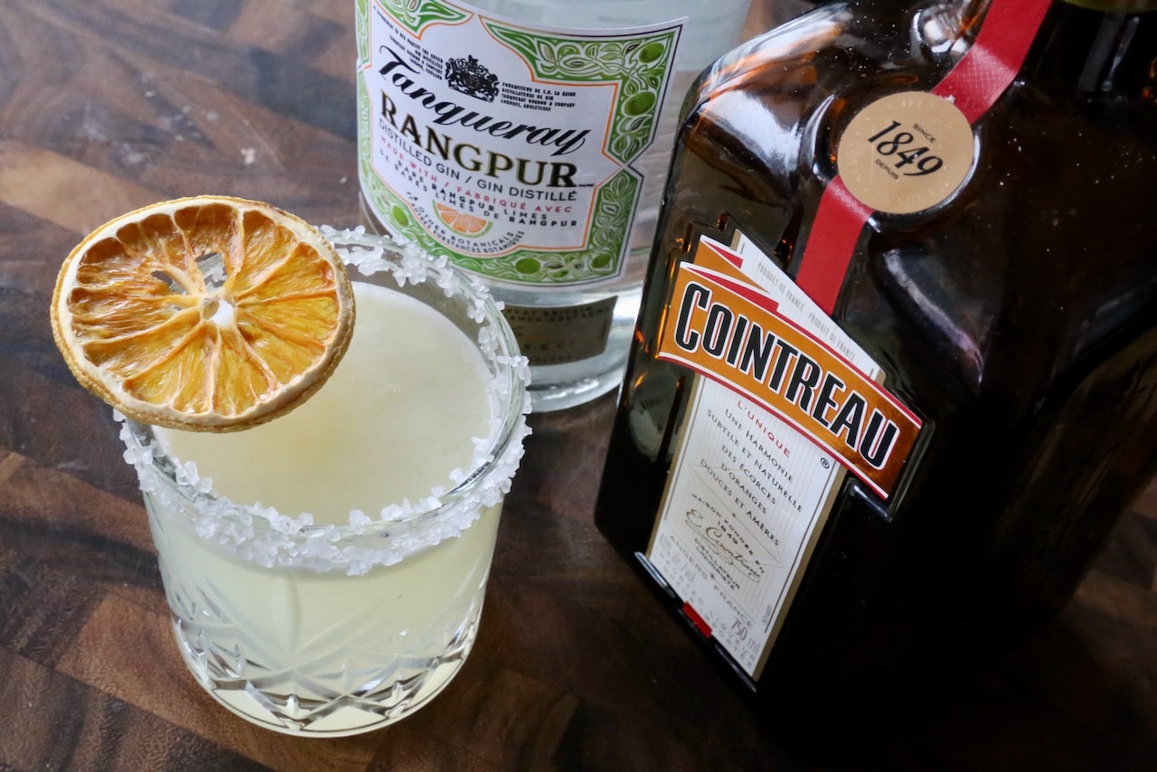 Now you're an expert on how to make a refreshing Gin Margarita!