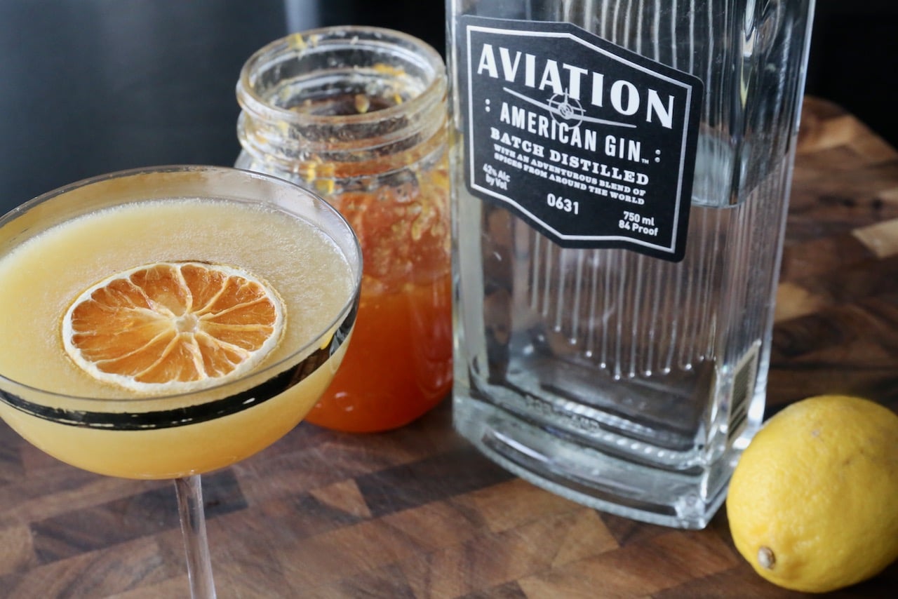 How to make a traditional Marmalade Gin Cocktail recipe!