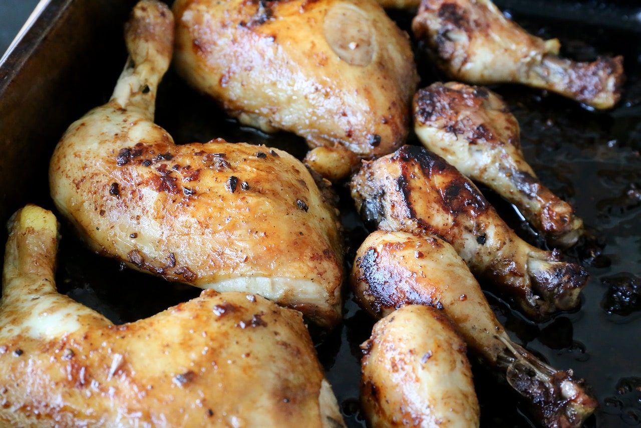 Ga Roti is flavoured with ginger, garlic, and Chinese Five Spice.