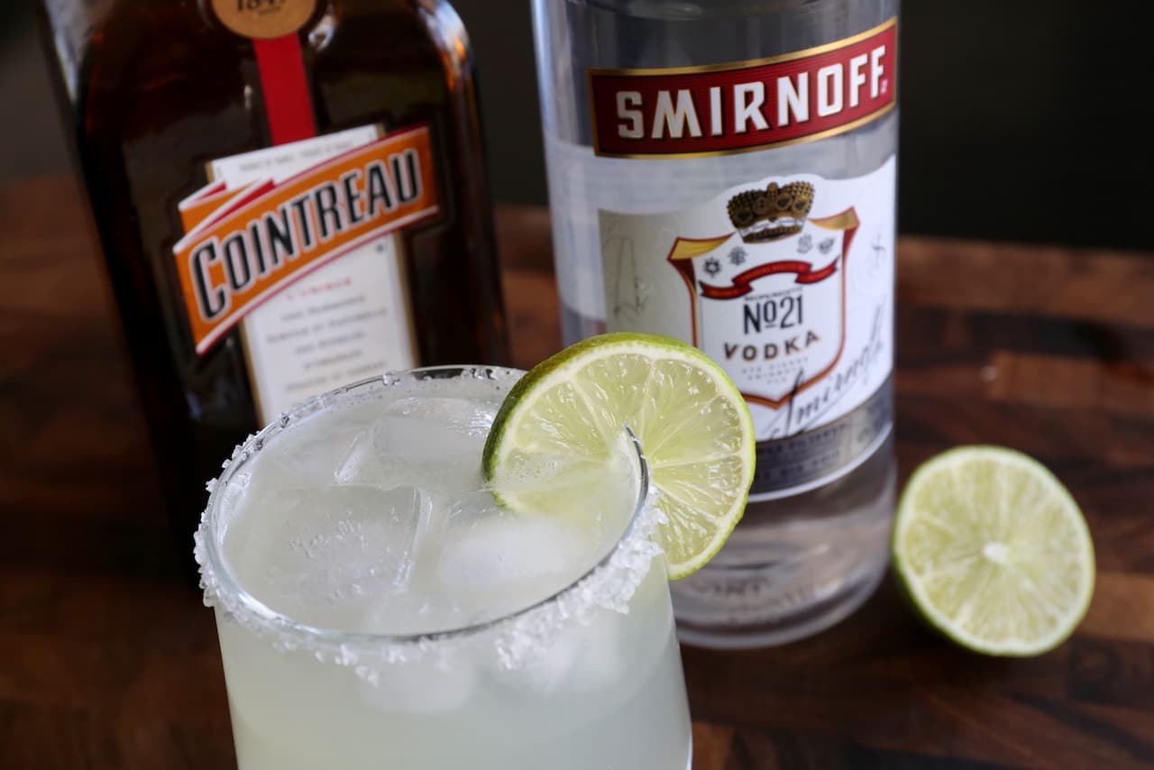 Vodka Margarita Cocktail Photo Image.