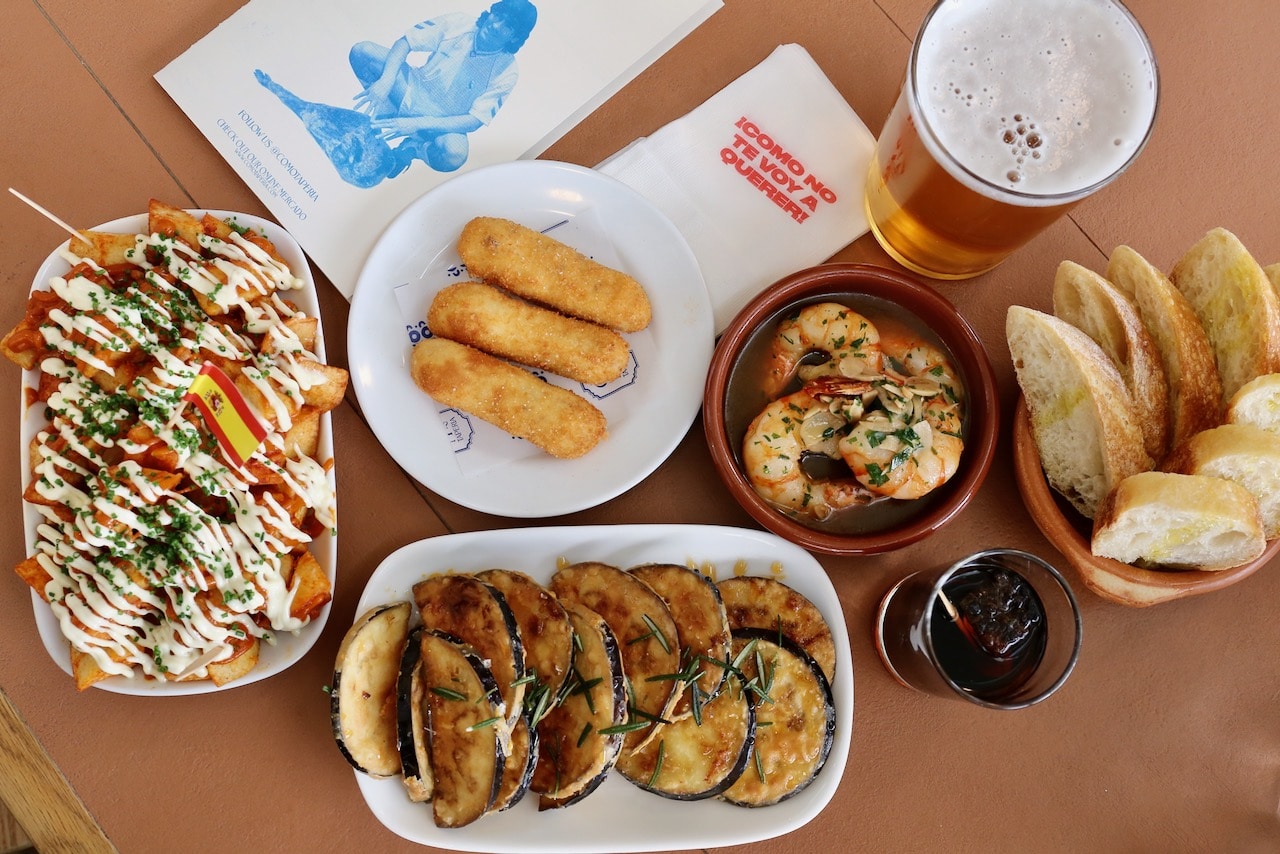 Where To Eat In Vancouver For Tapas: Como Taperia serves authentic Spanish snacks.