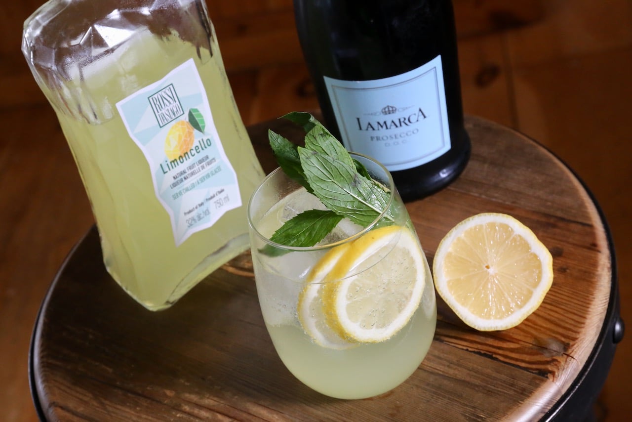 Limoncello Spritz Cocktail Photo Image.