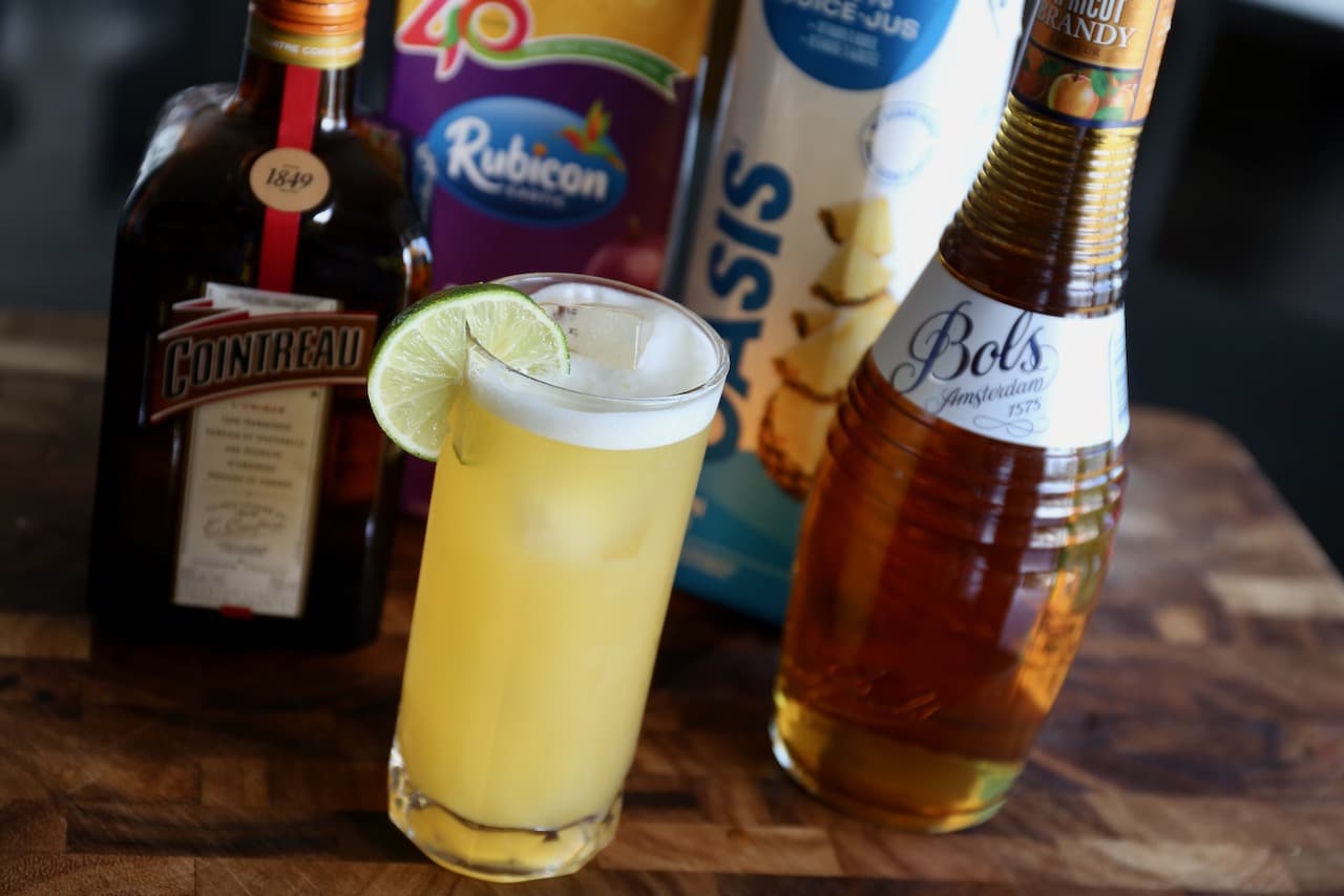 The Lady Killer Cocktail recipe features gin, Cointreau and apricot brandy. 