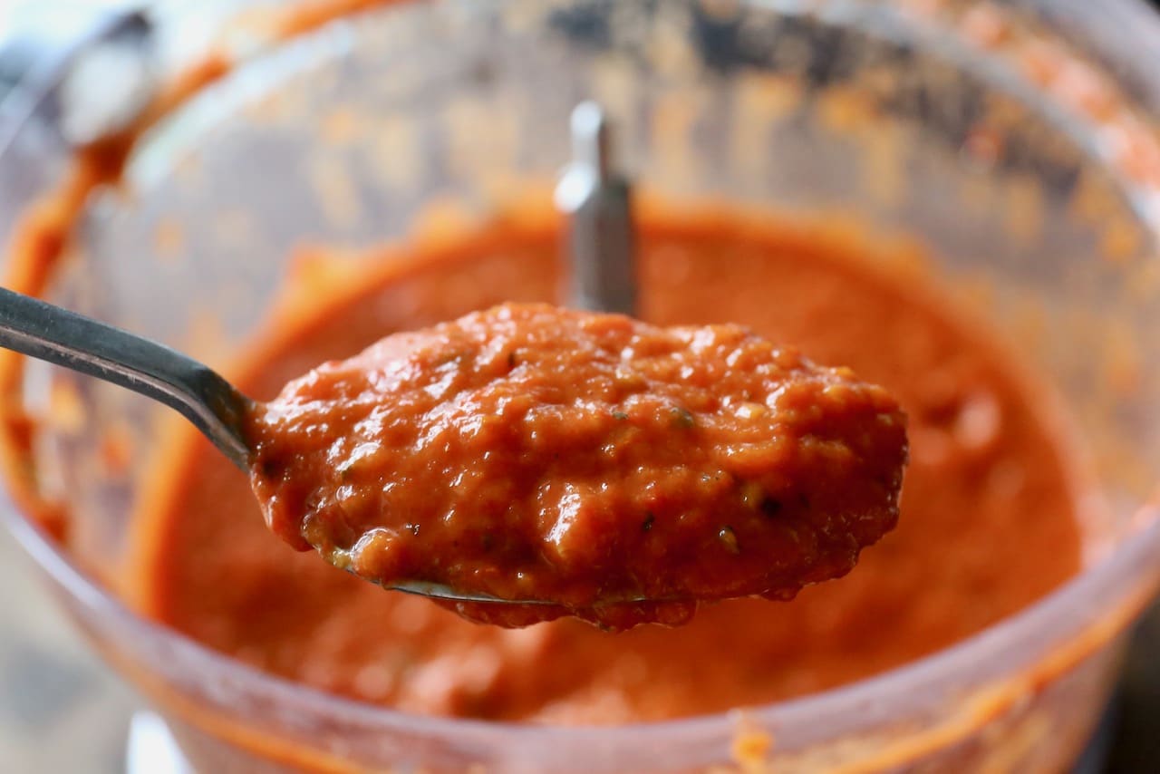 Combine roasted vegetables in a food processor until the sauce is smooth. 