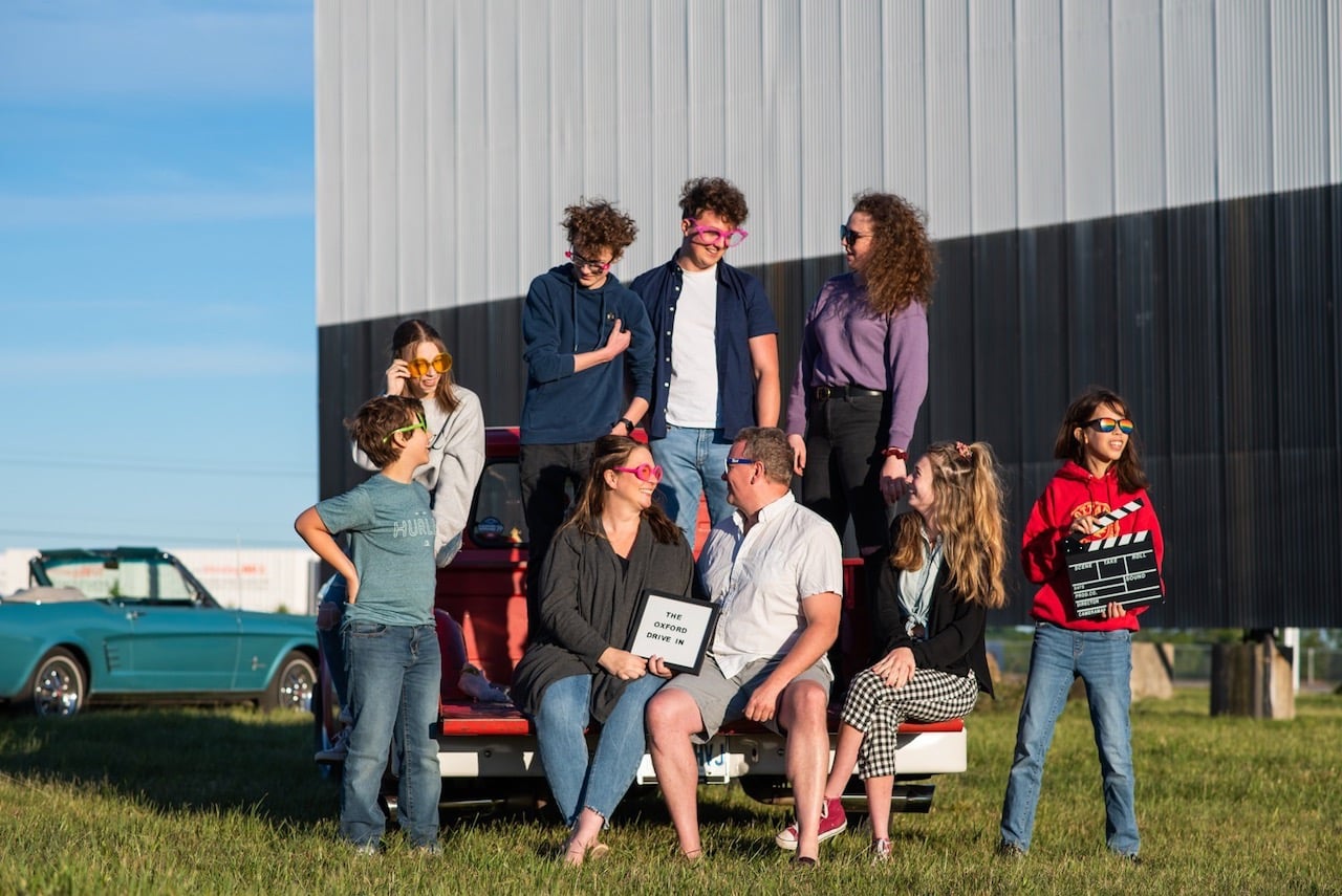 Fun Things To Do In Woodstock Ontario for movie lovers: The Oxford Drive-In.