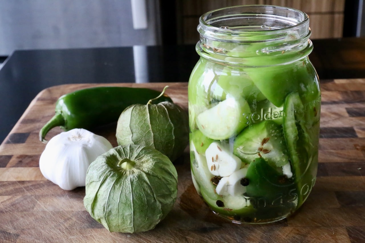 Homemade Mexican Pickled Tomatillos Recipe