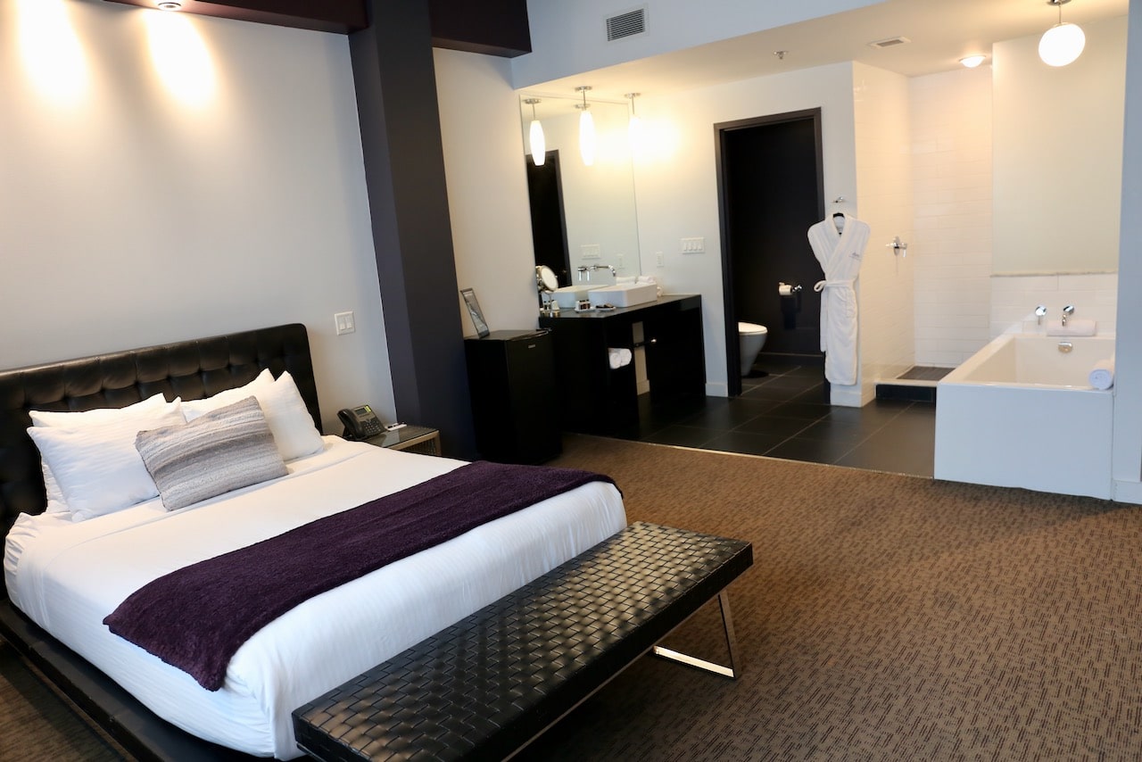 Hotel Metro is a luxury boutique hotel located in the heart of downtown London. 