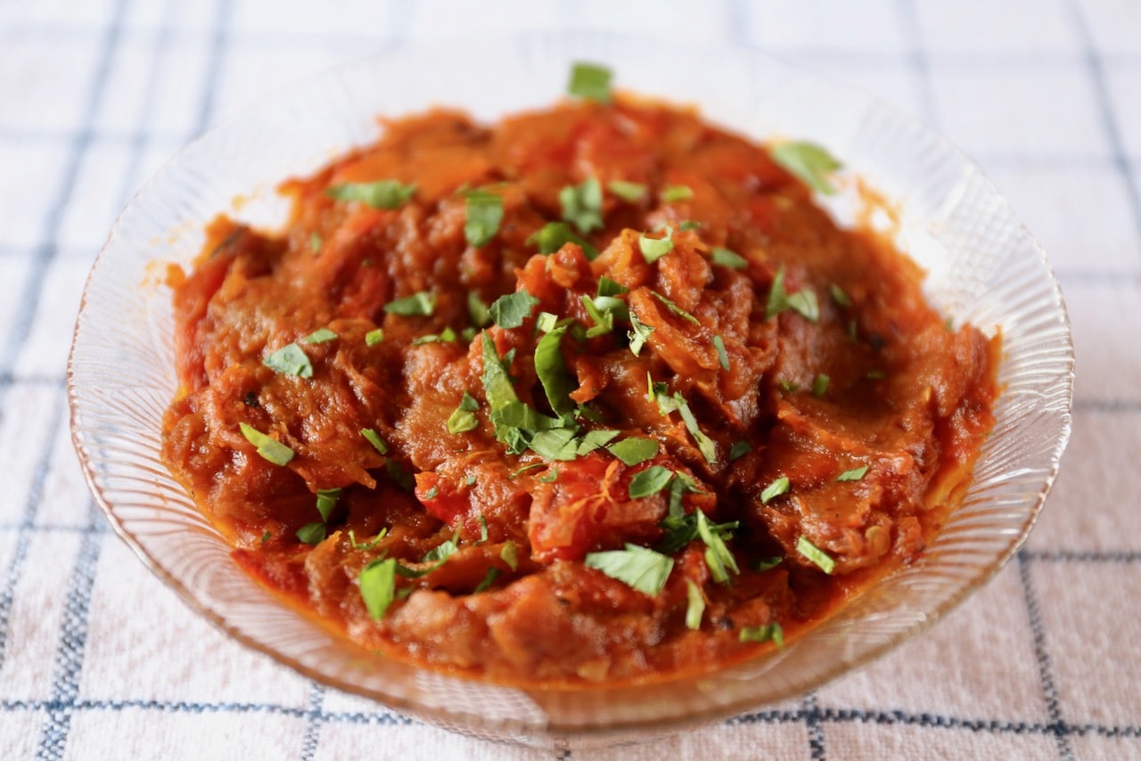 Garnish this popular Balkan dip with chopped parsley.
