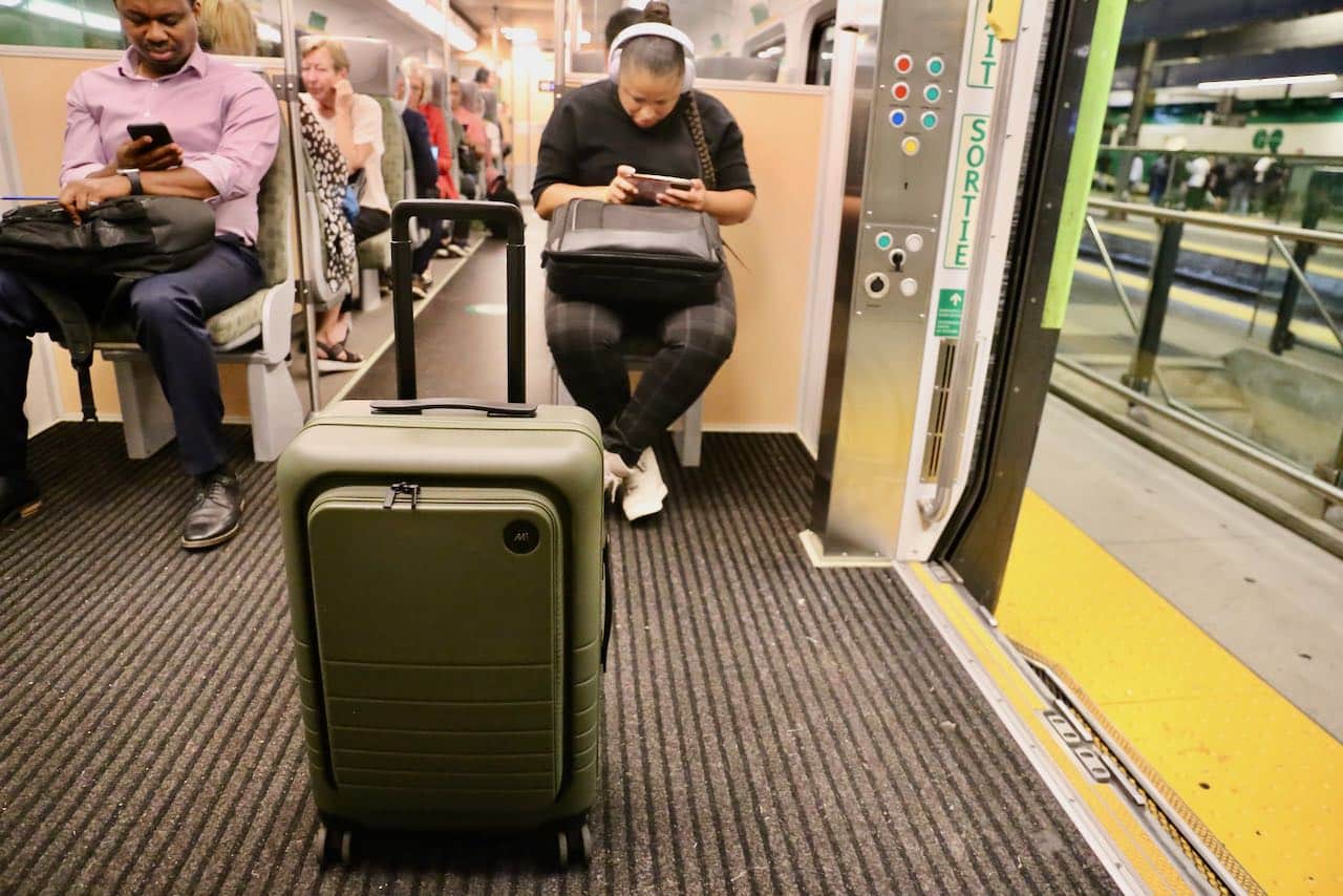 Monos Carry On Pro Plus.