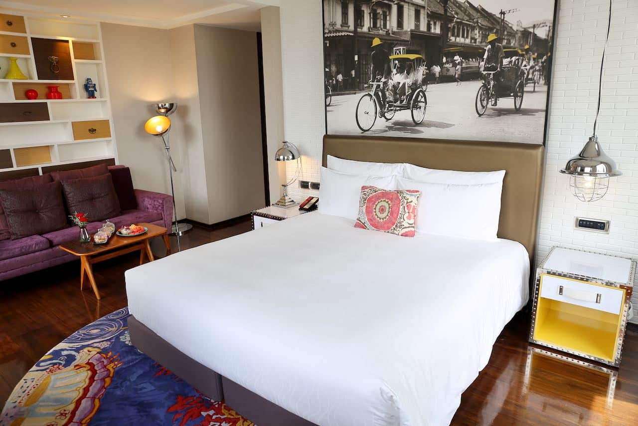 Hotel Indigo Bangkok bedroom.