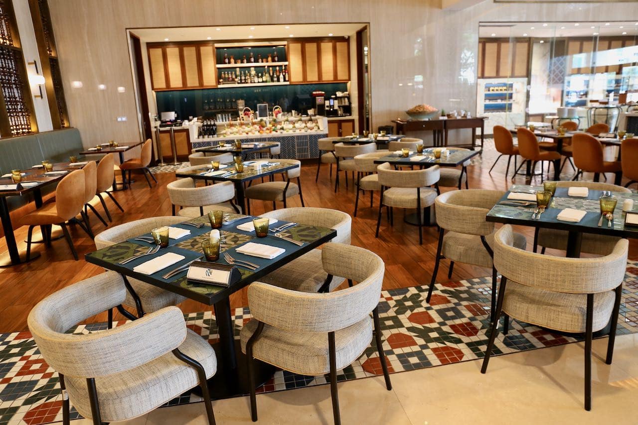 Millennium Hilton Bangkok's signature restaurant is FLOW, featuring indoor and outdoor seating overlooking the river.