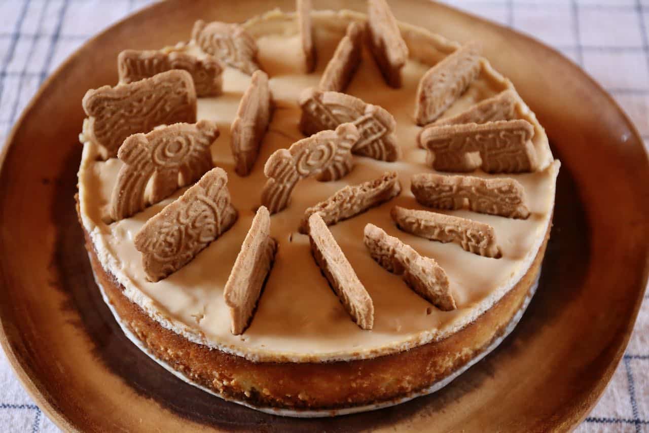 Prepare this homemade cheesecake in a springform pan.