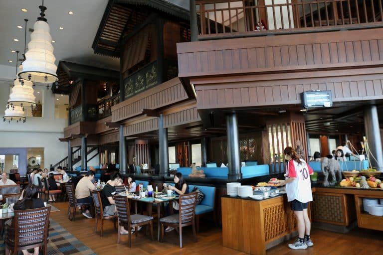 Anantara Riverside Bangkok Resort Review | dobbernationLOVES